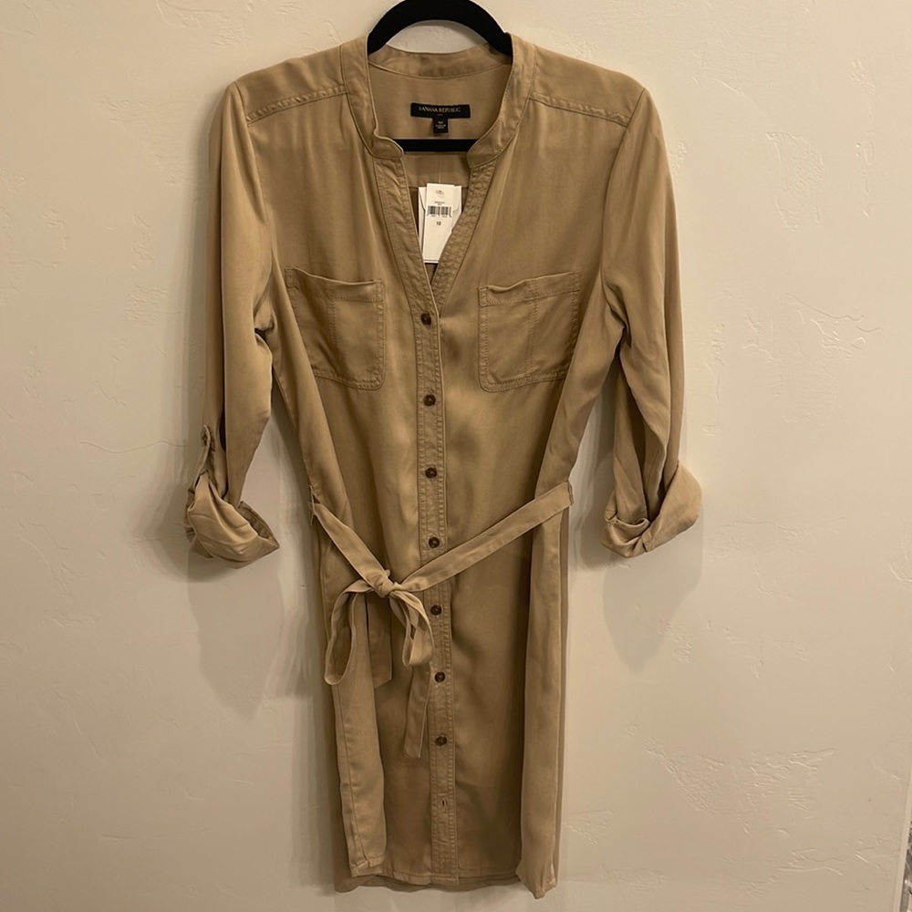 Banana Republic Tan Shirt Dress - Size 10 - NWT